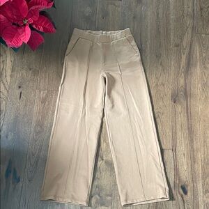 Stradivarius Brown Pants